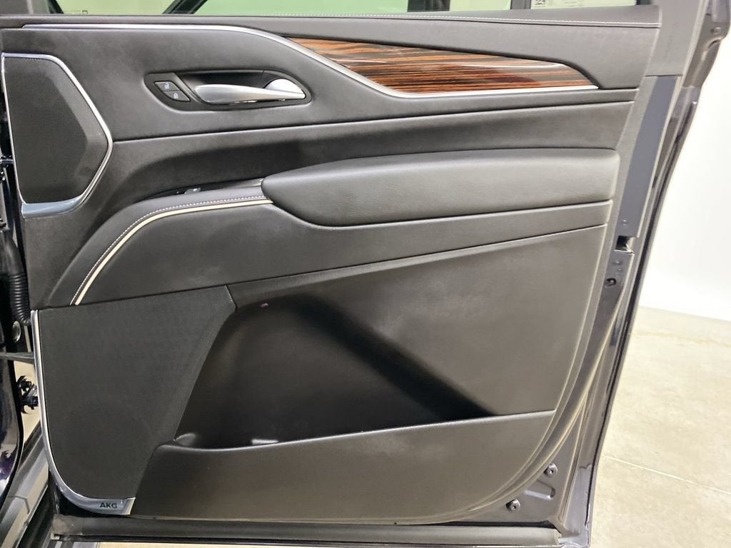 2023 Cadillac Escalade ESV Premium Luxury