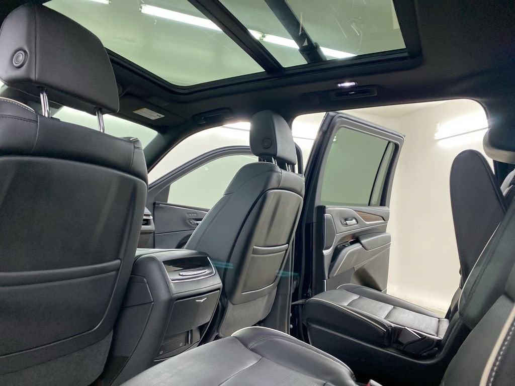 2023 Cadillac Escalade ESV Premium Luxury