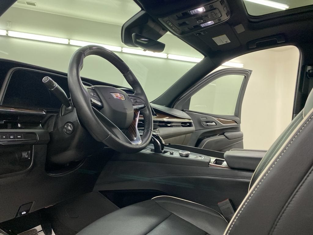 2023 Cadillac Escalade ESV Premium Luxury