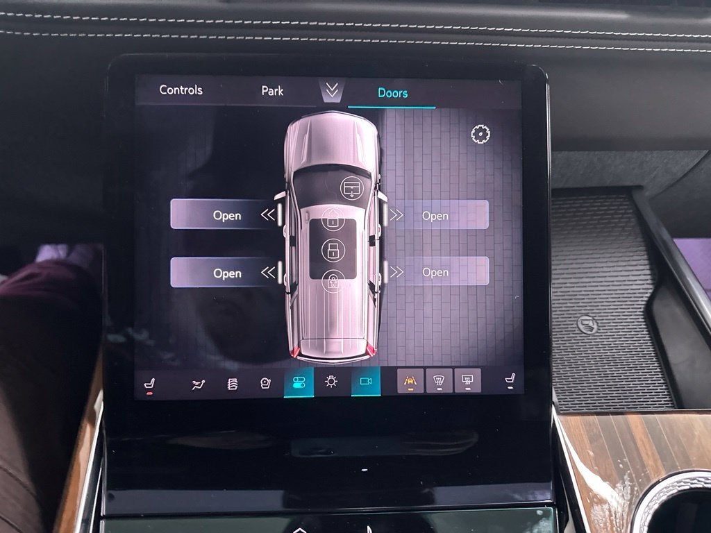 2026 Cadillac Escalade Platinum Sport - Photo 44