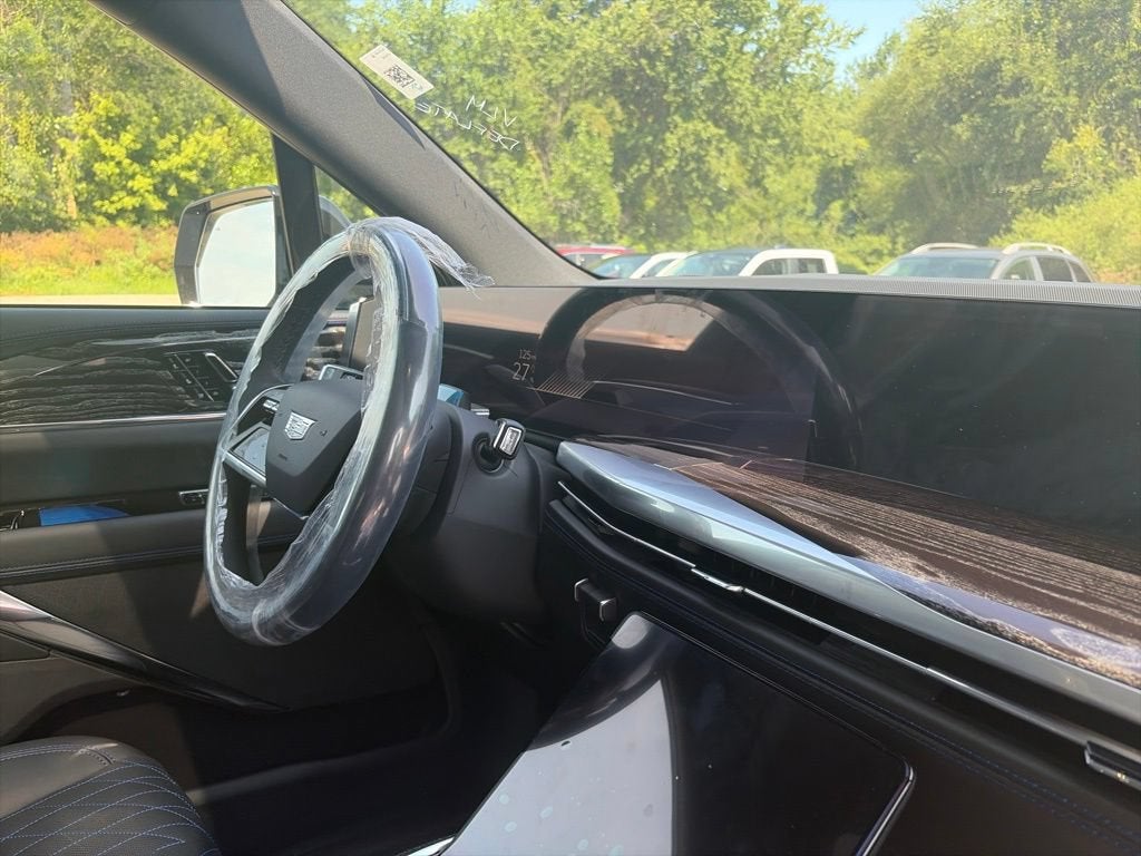 2026 Cadillac ESCALADE IQ Sport