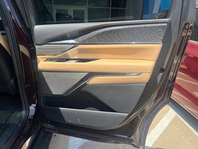 2025 Cadillac ESCALADE IQ Sport 2