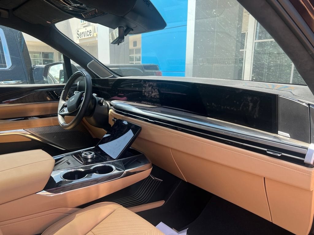 2025 Cadillac ESCALADE IQ Sport 2
