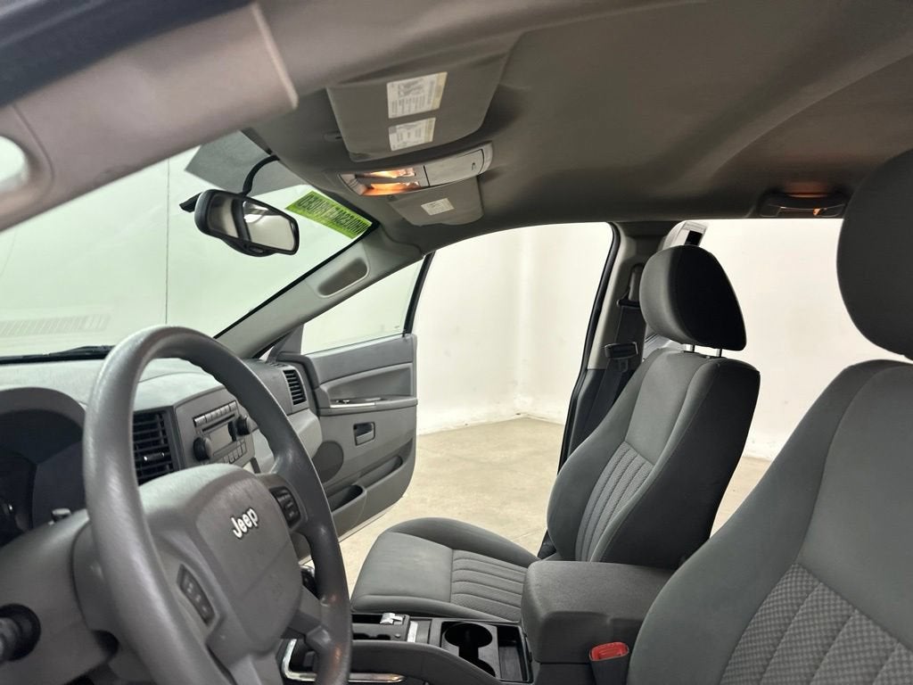2005 Jeep Grand Cherokee Laredo