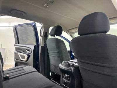2017 Nissan Titan XD SV