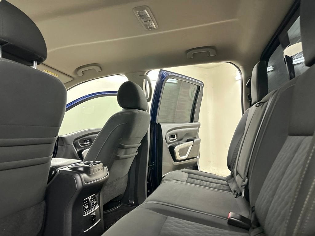 2017 Nissan Titan XD SV