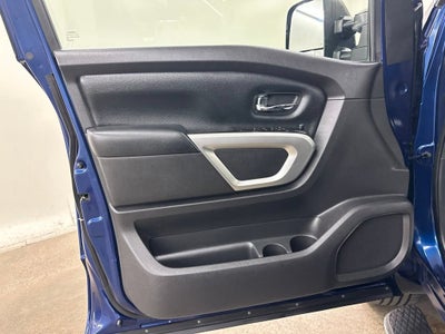 2017 Nissan Titan XD SV