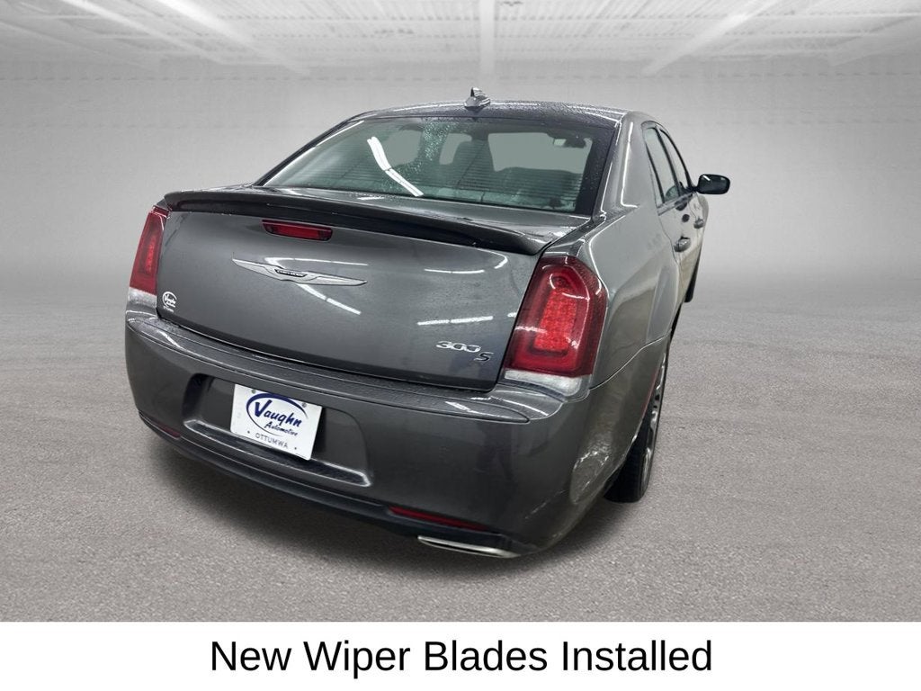 2016 Chrysler 300 300S