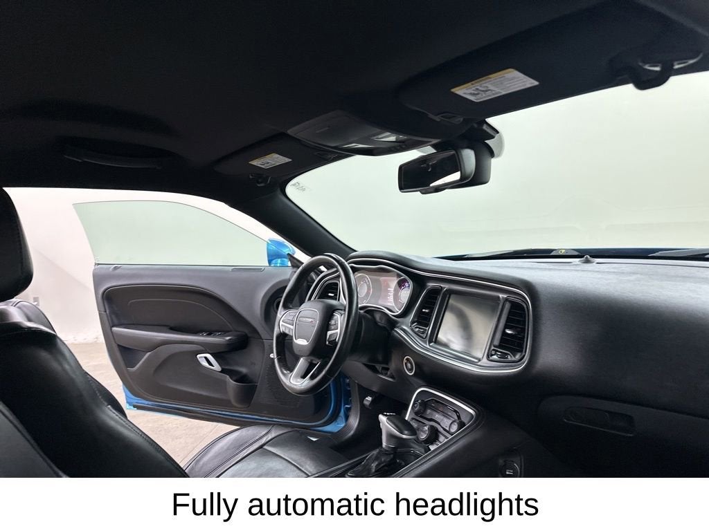 2015 Dodge Challenger SXT Plus