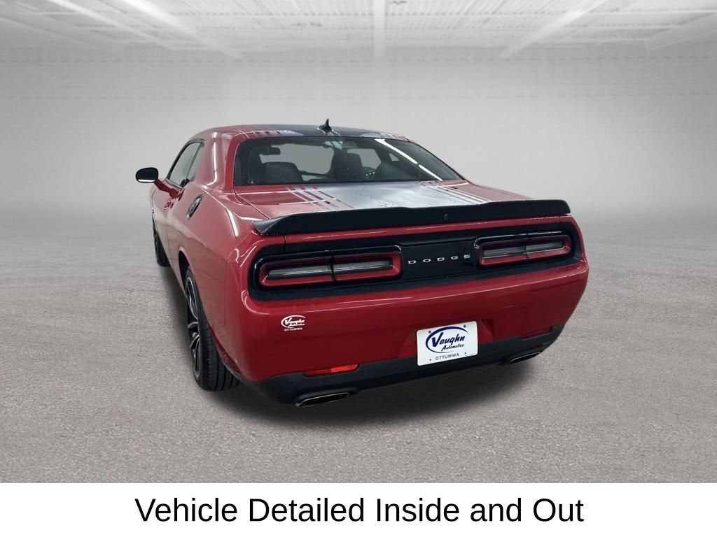 2017 Dodge Challenger 392 Hemi Scat Pack Shaker