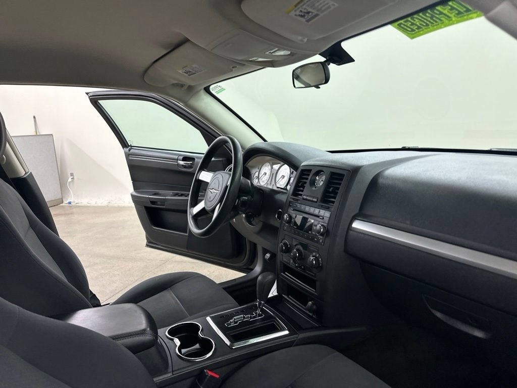 2008 Chrysler 300 LX