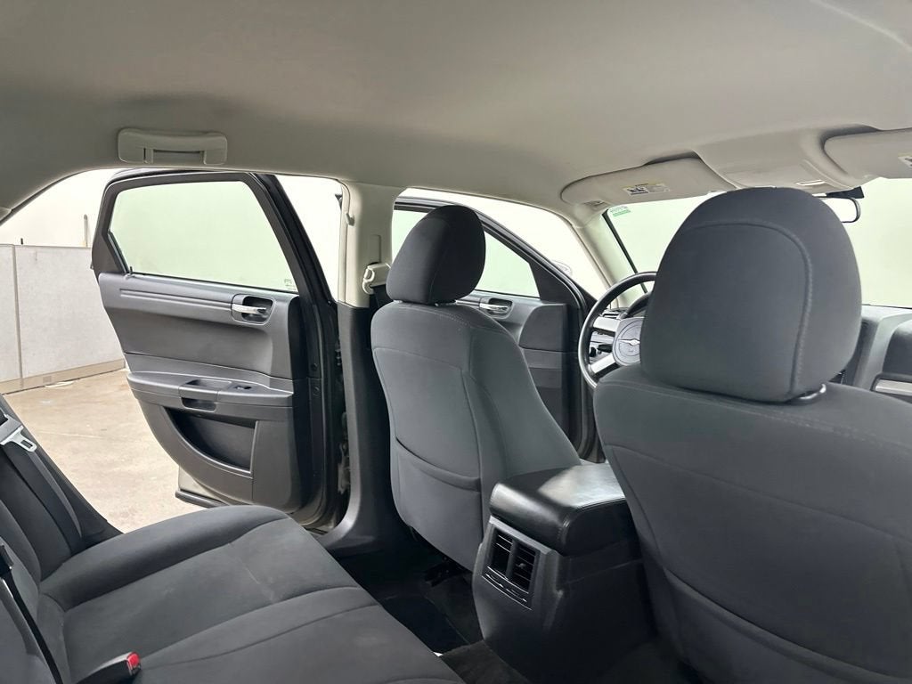 2008 Chrysler 300 LX
