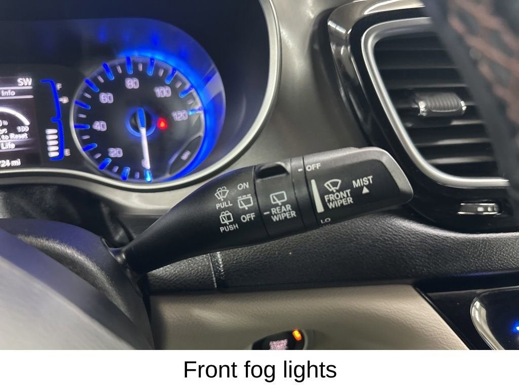 2020 Chrysler Pacifica Touring L