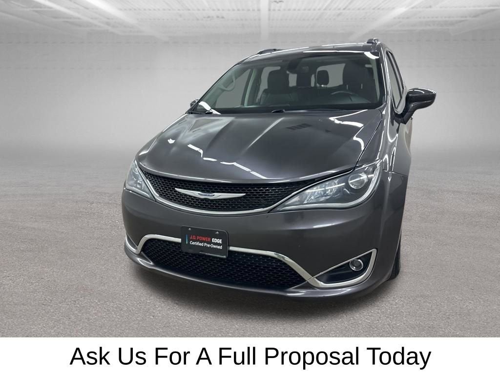 2020 Chrysler Pacifica Touring L