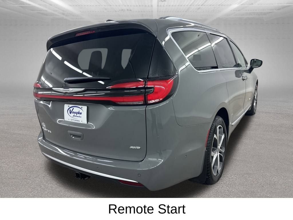 2023 Chrysler Pacifica Pinnacle