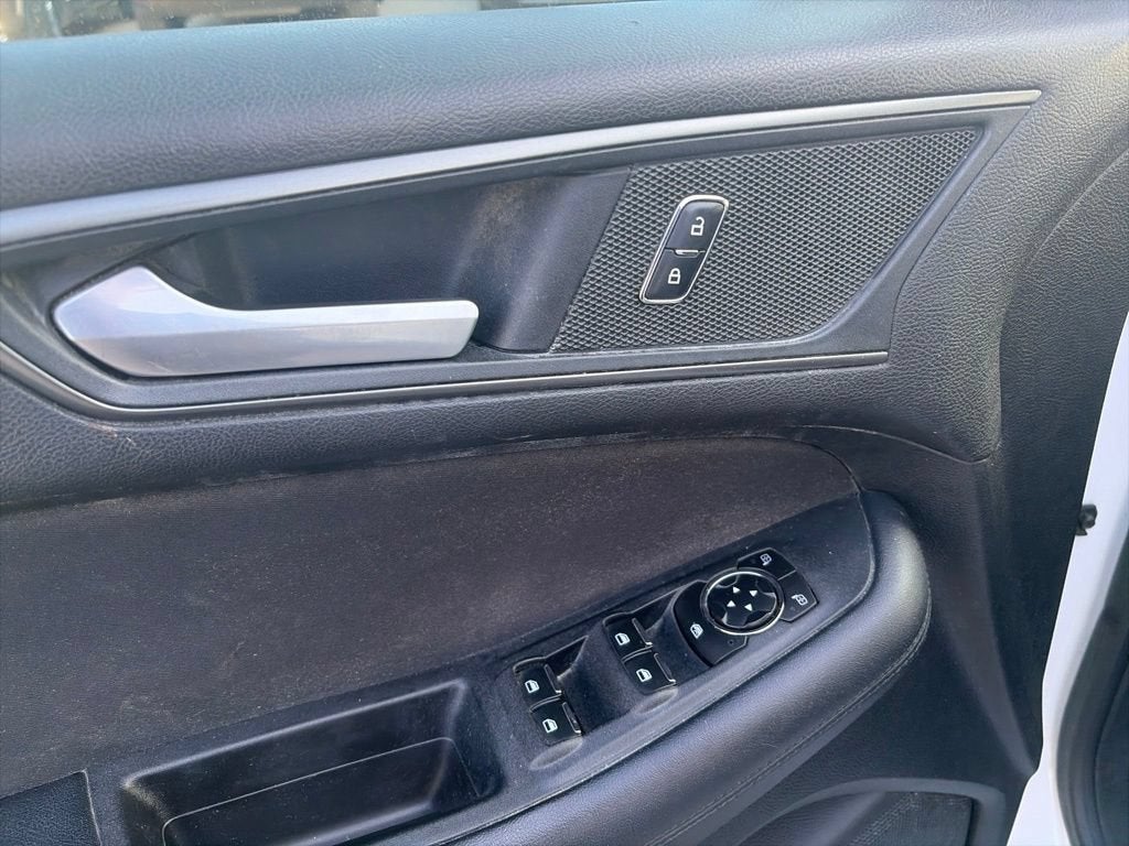 2018 Ford Edge SE
