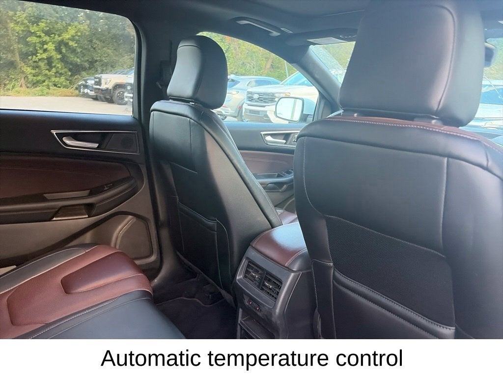 2021 Ford Edge Titanium