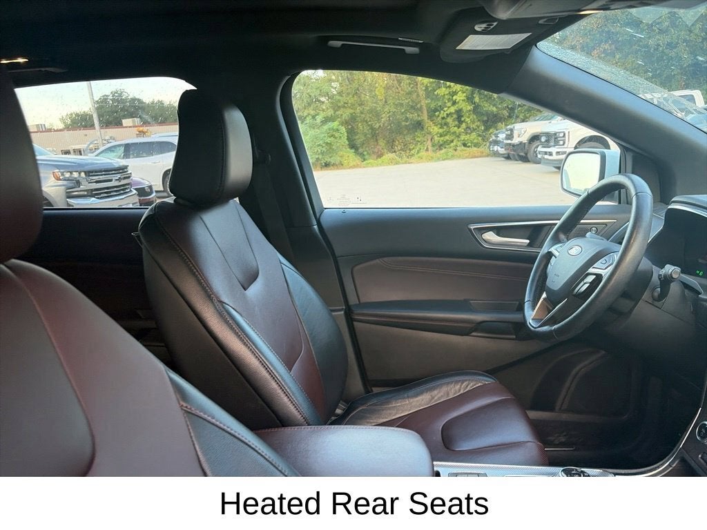 2021 Ford Edge Titanium