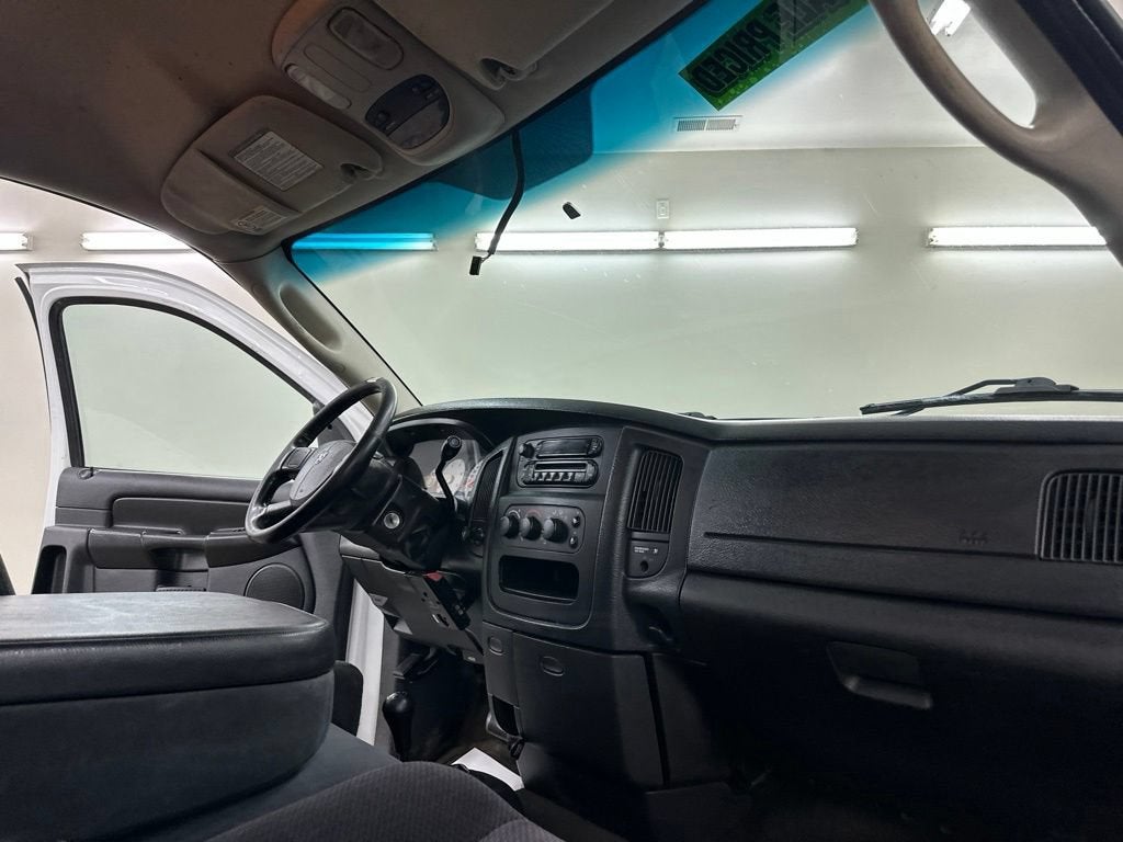 2004 Dodge Ram 2500 SLT