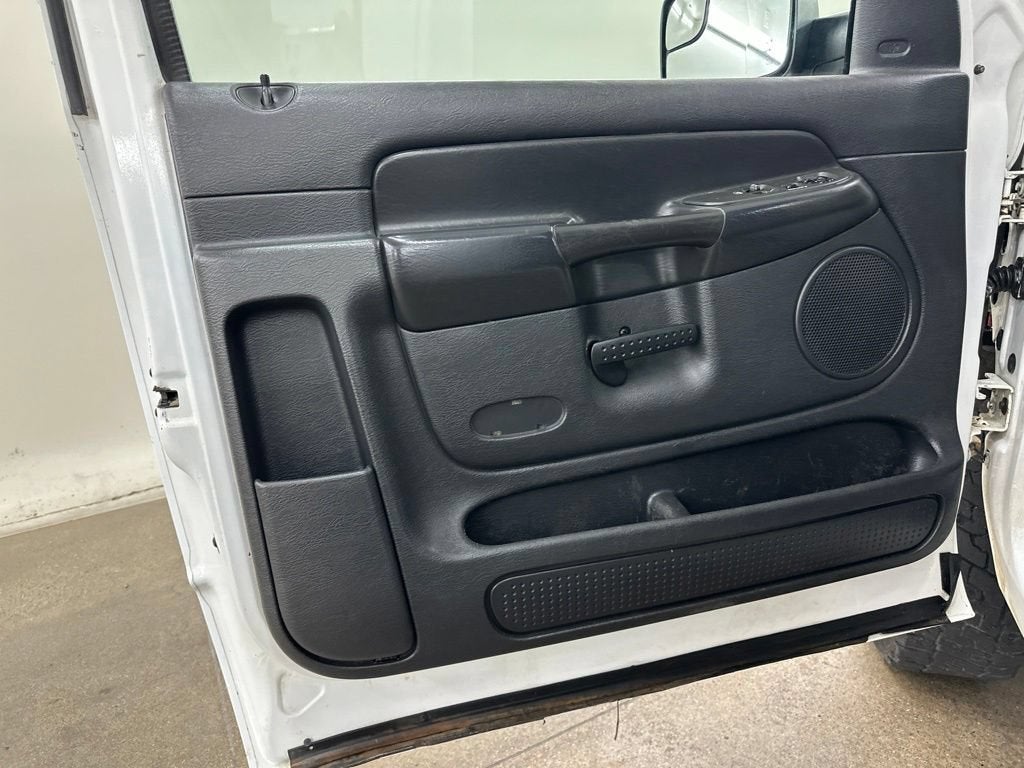 2004 Dodge Ram 2500 SLT