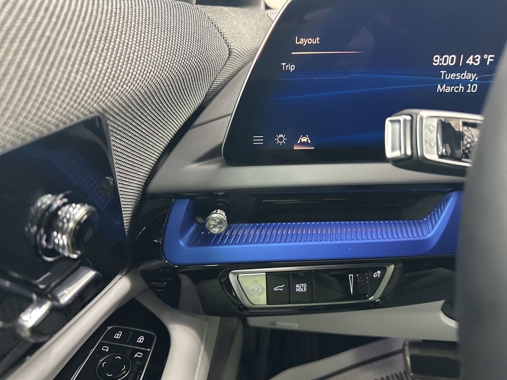 2026 Cadillac OPTIQ Luxury