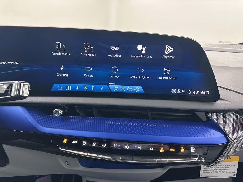 2026 Cadillac OPTIQ Luxury