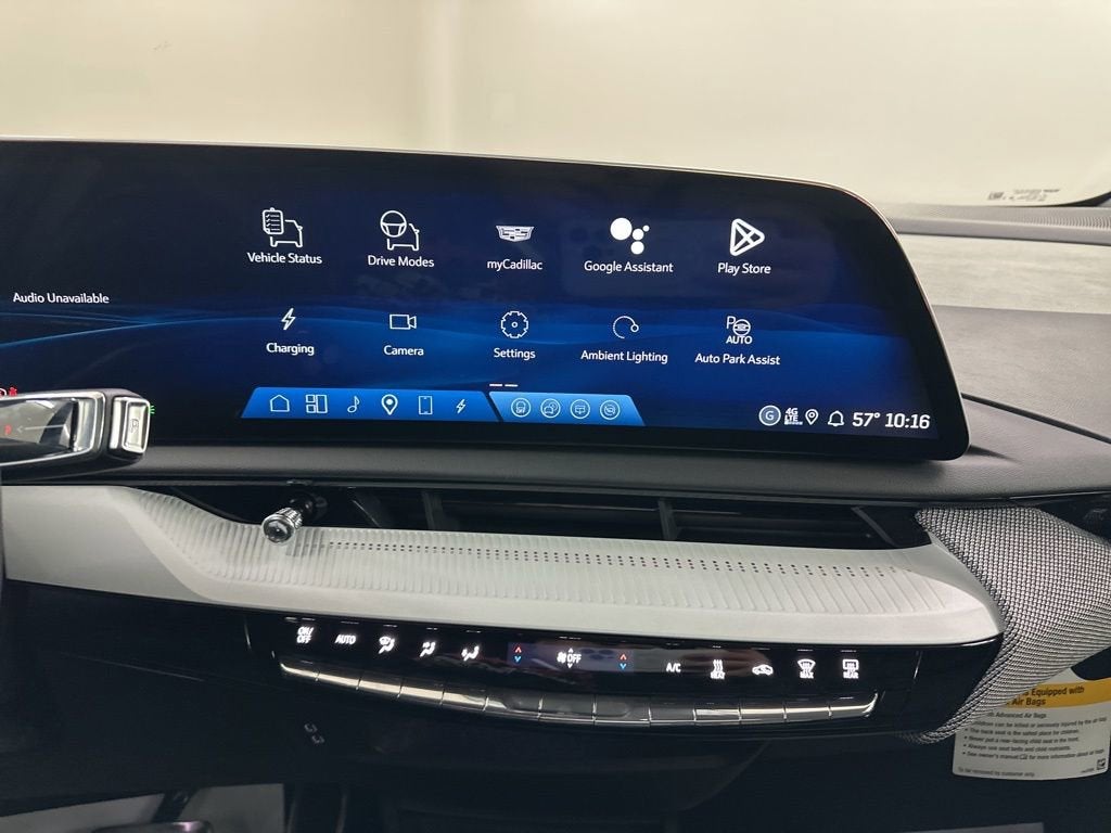 2026 Cadillac OPTIQ Luxury