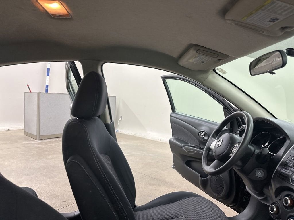 2014 Nissan Versa SV
