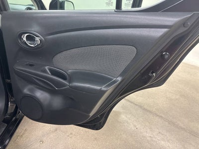 2014 Nissan Versa SV