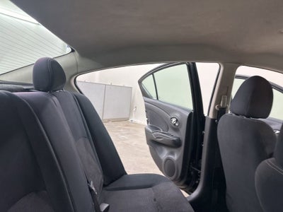 2014 Nissan Versa SV