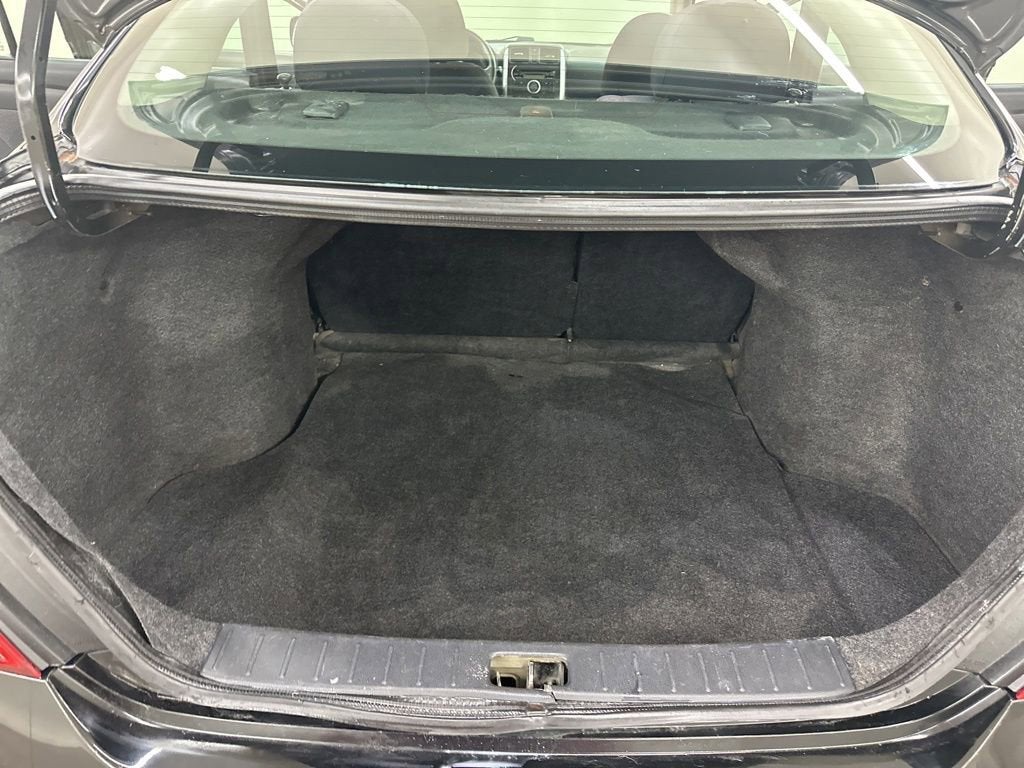 2014 Nissan Versa SV