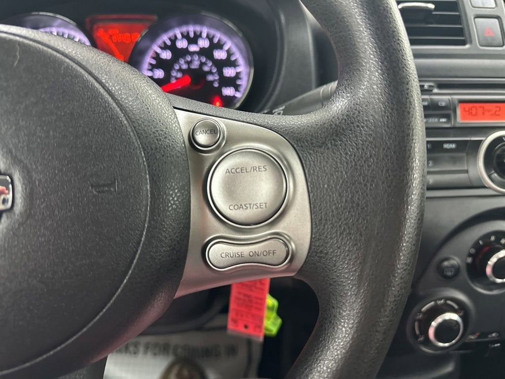 2014 Nissan Versa SV