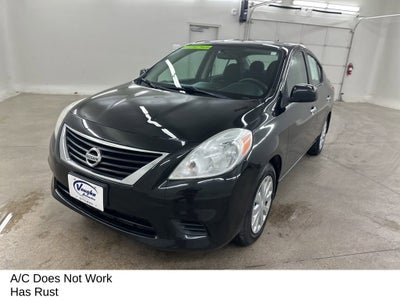 2014 Nissan Versa SV