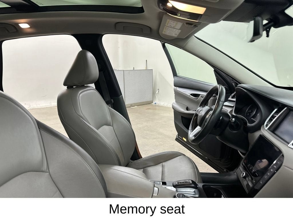 2024 INFINITI QX50 LUXE
