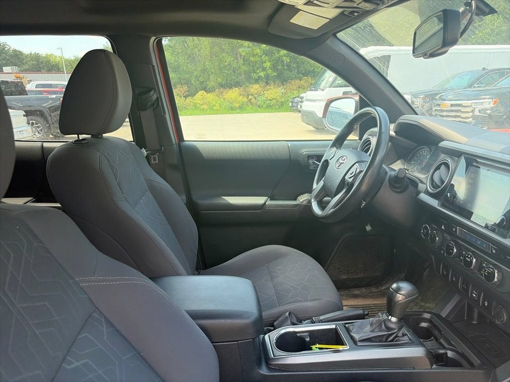 2016 Toyota Tacoma SR5