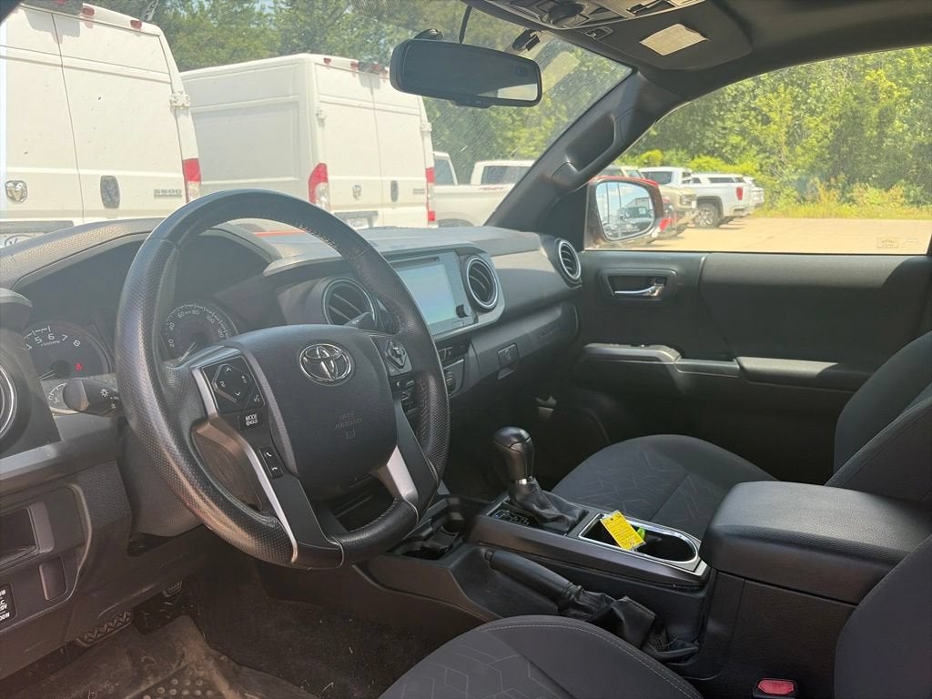 2016 Toyota Tacoma SR5