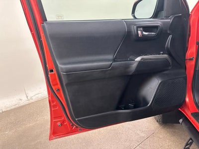 2016 Toyota Tacoma SR5