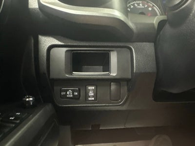 2016 Toyota Tacoma SR5
