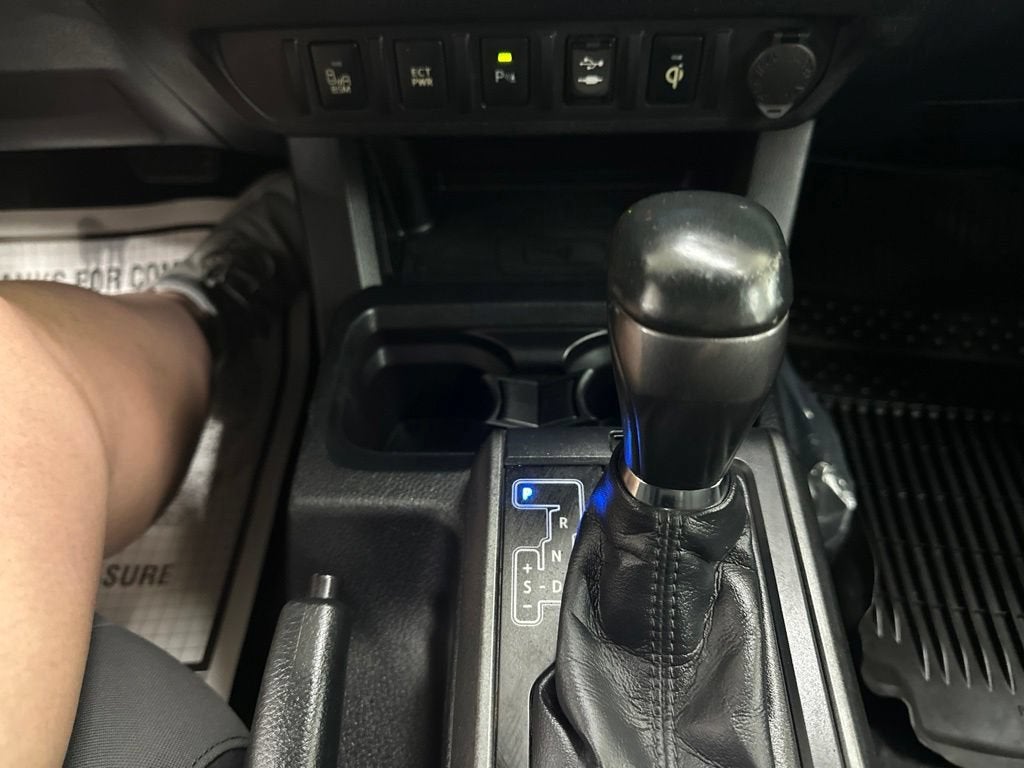 2016 Toyota Tacoma SR5