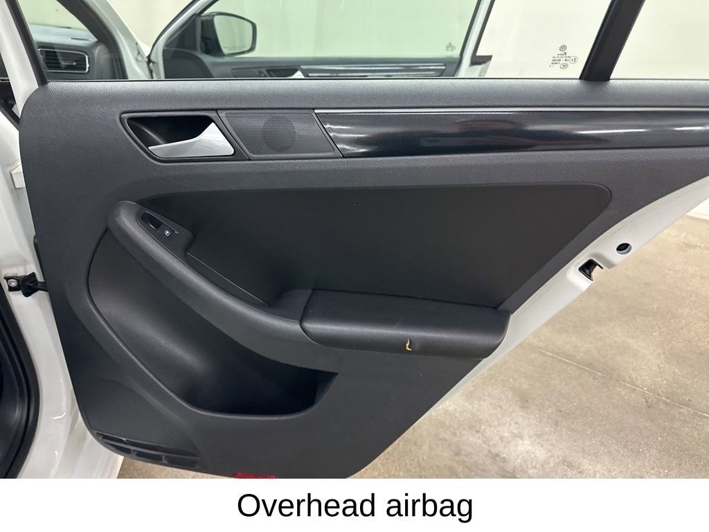 2015 Volkswagen Jetta 1.8T SE