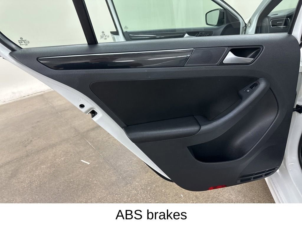 2015 Volkswagen Jetta 1.8T SE