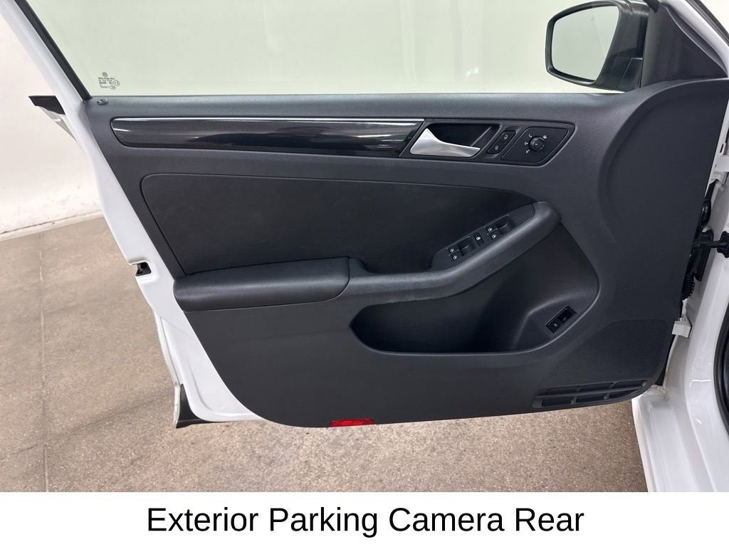 2015 Volkswagen Jetta 1.8T SE