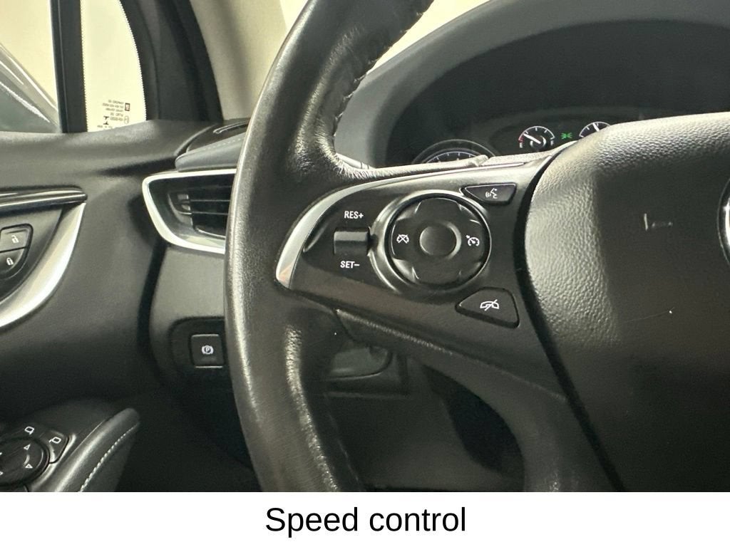 2021 Buick Enclave Essence