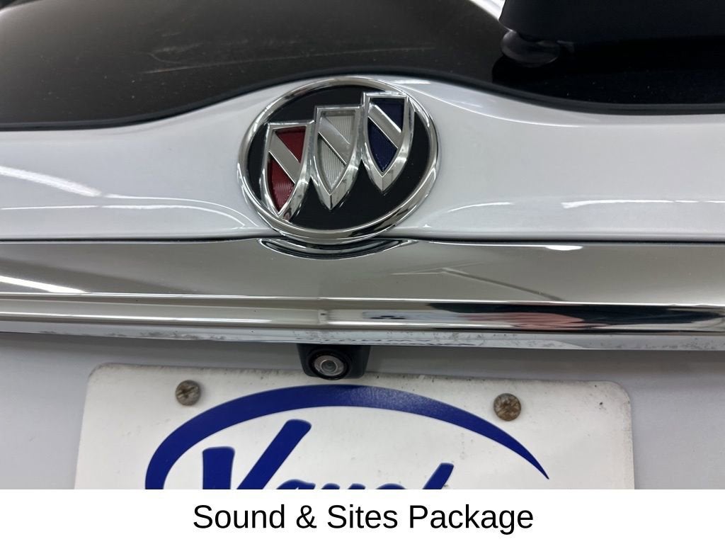 2021 Buick Enclave Essence