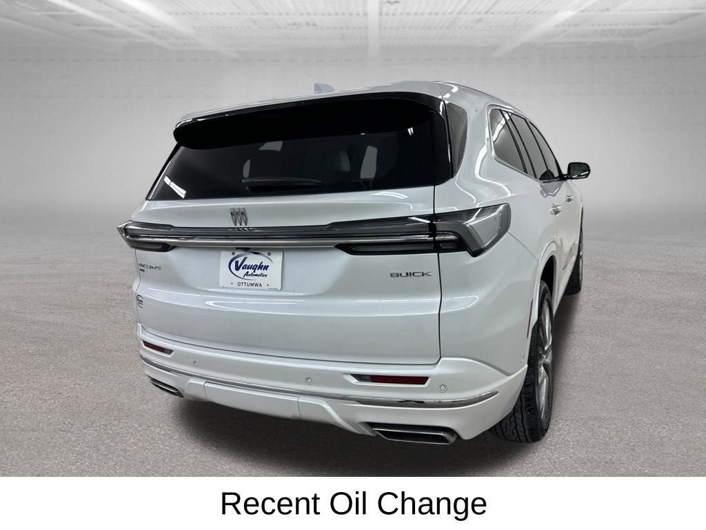 2025 Buick Enclave Avenir