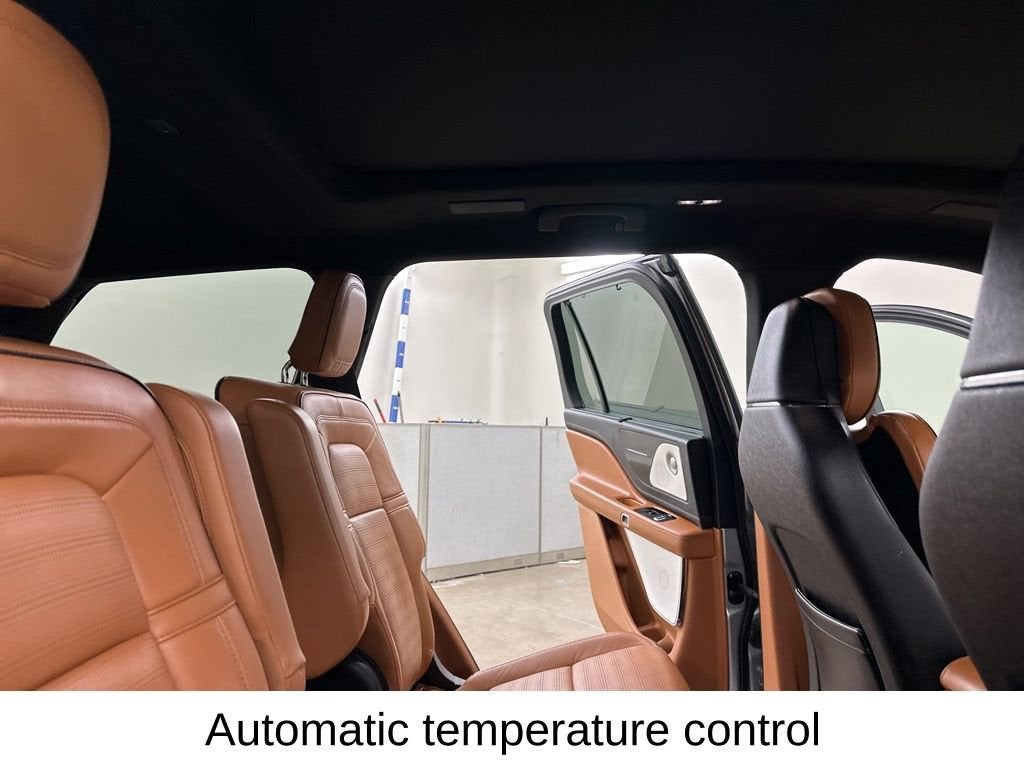 2022 Lincoln Aviator Black Label