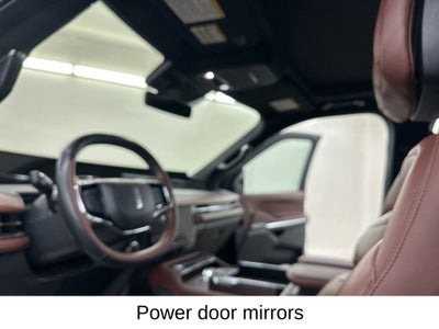 2025 Lincoln Navigator Reserve