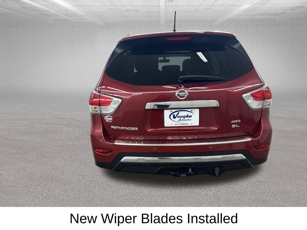 2016 Nissan Pathfinder SL