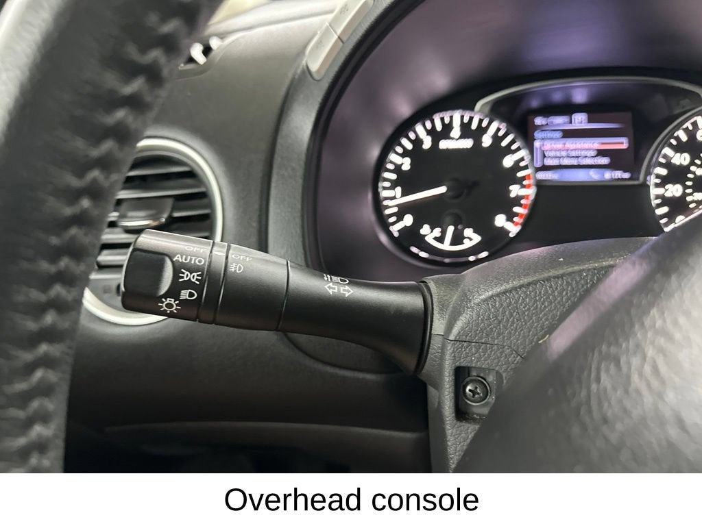 2016 Nissan Pathfinder SL