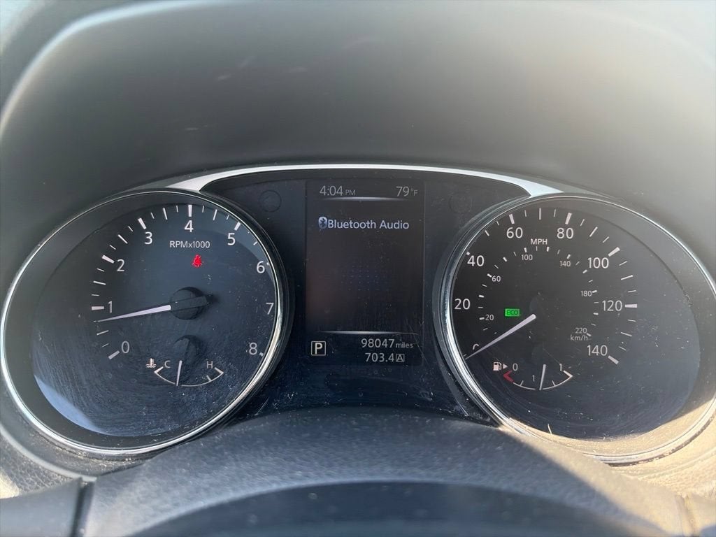 2016 Nissan Rogue SV